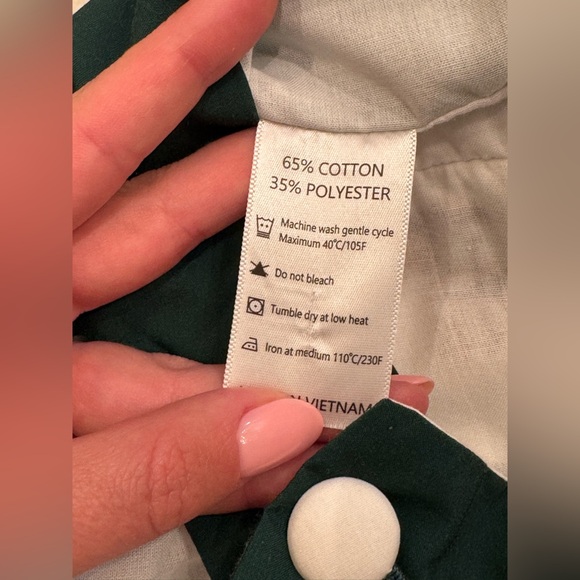 Ann + Reeves Teddy Bear Smocked JonJon Green Romper - Picture 5 of 5